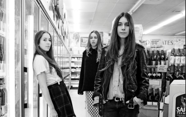 HAIM They don’t have to ‘’Pray to God’’ savoir ville (3)