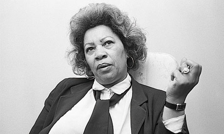 Toni Morrison Η αμειλικτη φωνη του αφροαμερικανικης ιστοριας (1)