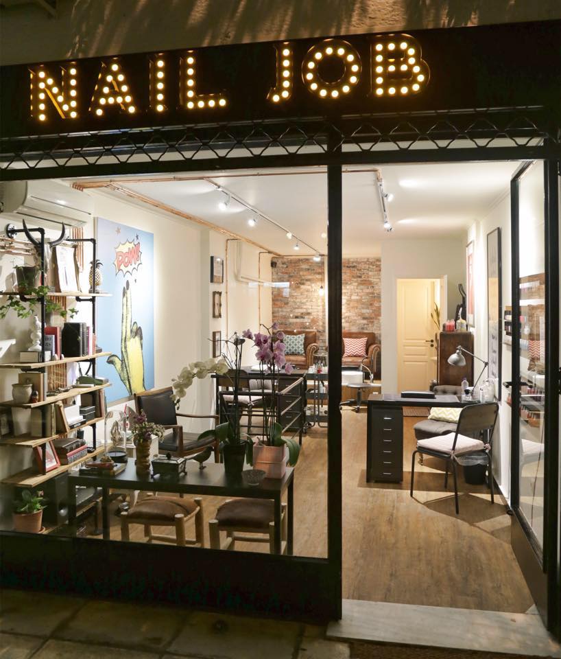 nailjob-to-pio-stylish-nail-salon-to-kentrou-savoir ville