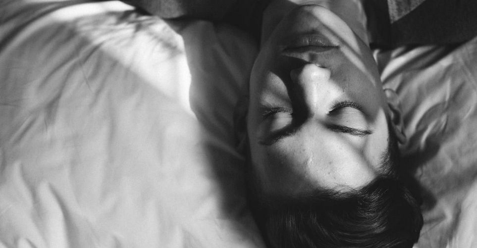 10 μύθοι για τον ύπνο που συνεχίζουμε να πιστεύουμε