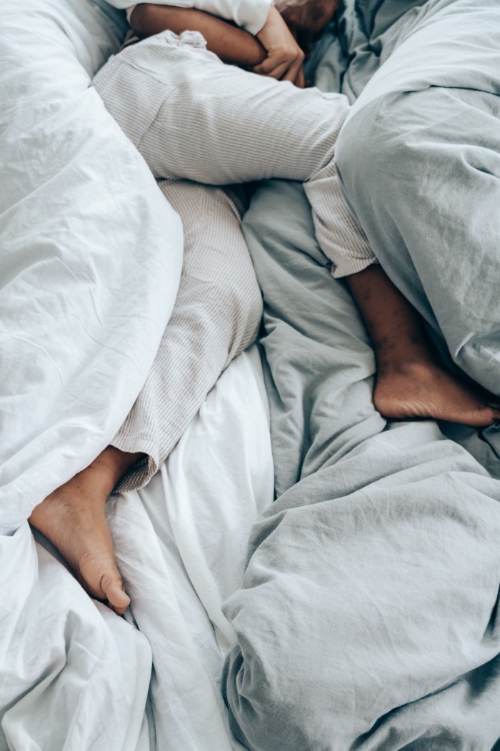 Solo ύπνος: Μπορεί να γίνει ο ύπνος γίνει καλύτερος αν σταματήσεις να μοιράζεσαι το κρεβάτι σου;