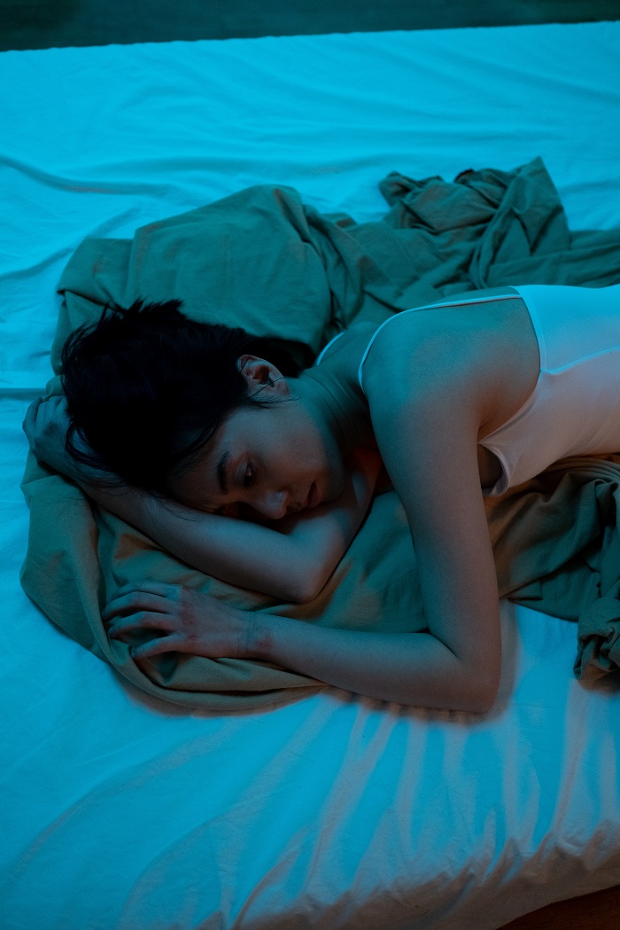 Πώς να καταπολεμήσεις το νυχτερινό στρες και την αϋπνία με το TikTok