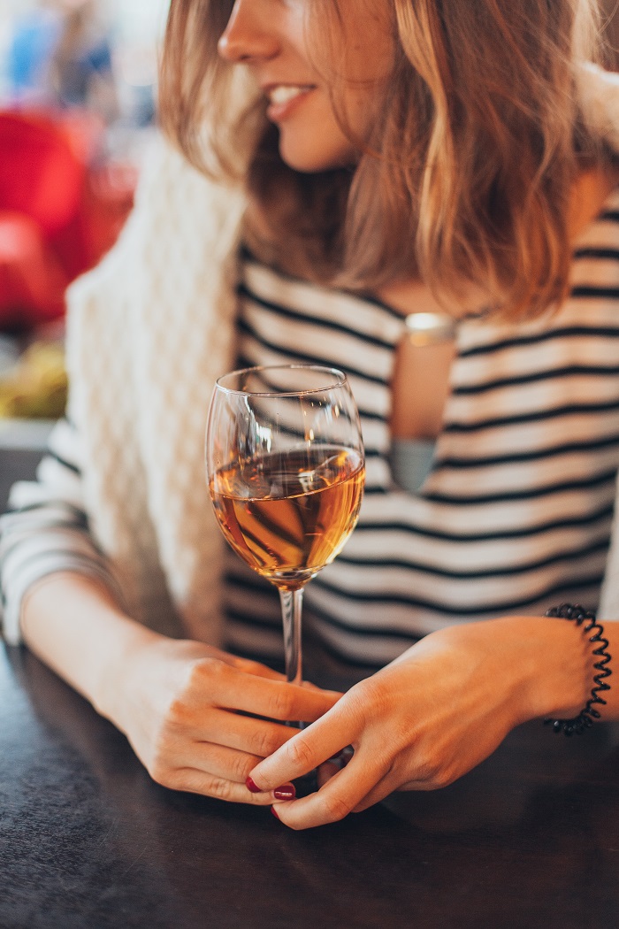 Τελικά πόσο κακό είναι να πίνεις αλκοόλ καθημερινά;