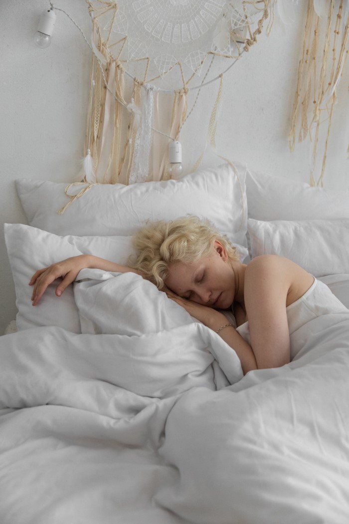 Αρκούν τελικά οι 5 ώρες ύπνου; 25ετής έρευνα σου δίνει την απάντηση