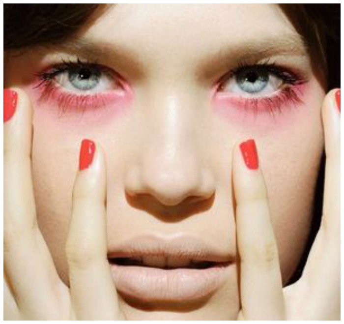 Pink eye: ενα παρεξηγημενο trend για να δοκιμασεις