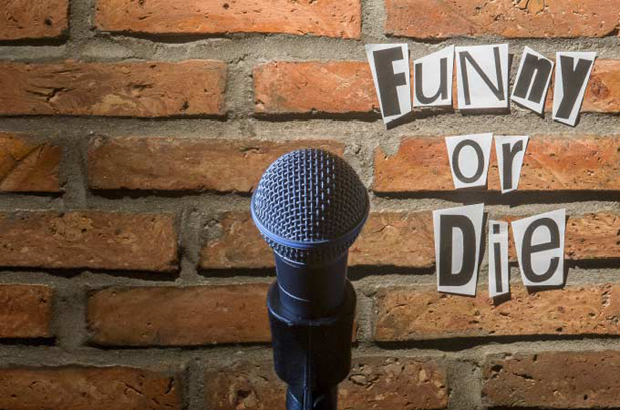 Stand up comedy: Ξέρουμε πού θα γελάσεις με την ψυχή σου αυτόν τον μήνα