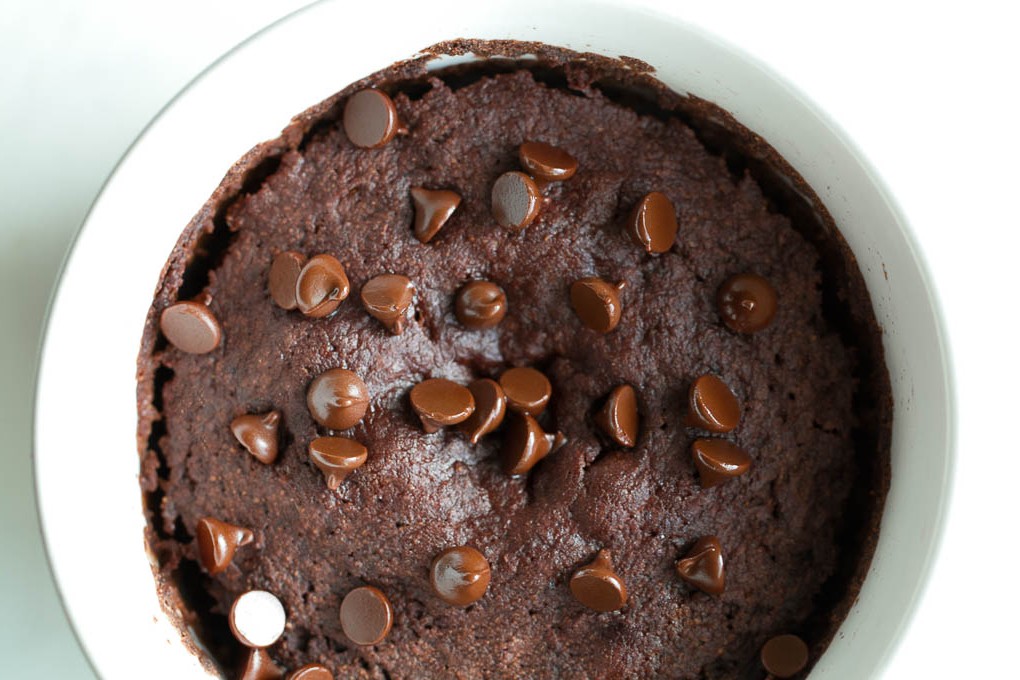 Η συνταγή για το brownie που θα φτιάξεις στην κούπα του καφέ σου