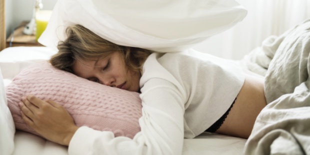 Αυτή η στάση ύπνου σου υπόσχεται ένα πραγματικά ευχάριστο ξύπνημα