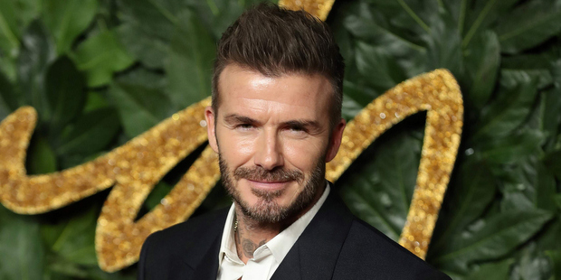 H σκιά του David Beckham είναι ακριβώς ίδια απόχρωση με τη Kendal Jenner’s