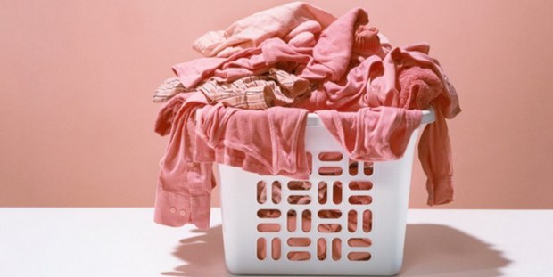 Πώς να περιποιηθείς τα ρούχα σου για να τα έχεις για πάντα