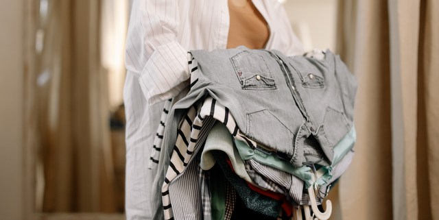 αποτελεσματικοί τρόποι να επεκτείνεις τη διάρκεια ζωής των ρούχων σου
