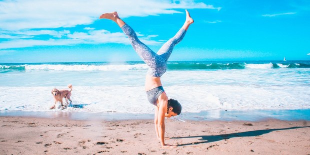 Πώς η yoga θα αλλάξει τον τρόπο που αντιμετωπίζεις την καθημερινότητα