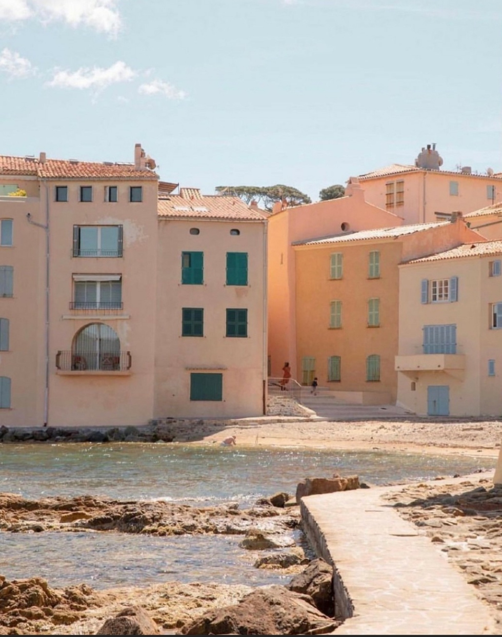 Γεύση από Saint-Tropez: τα καλύτερα ξενοδοχεία και εστιατόρια, αλλά και όσα δεν πρέπει να παραλείψεις