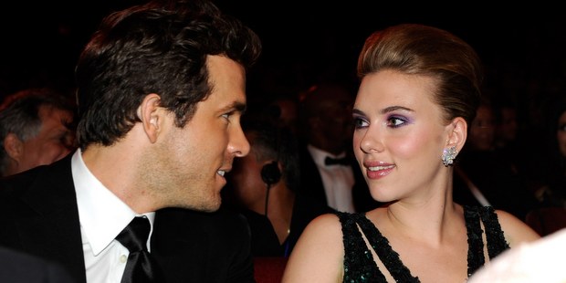 Η Scarlett Johansson δήλωσε πως δεν ήταν καθόλου έτοιμη για αυτό όταν παντρεύτηκε τον Ryan Reynolds