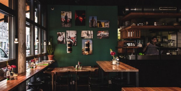 Τα πιο vintage café της Αθήνας που μας εμπνέουν