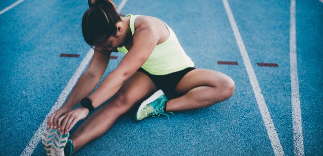Οι καλύτερες stretching ασκήσεις για να ζεσταθείς πριν το τρέξιμο